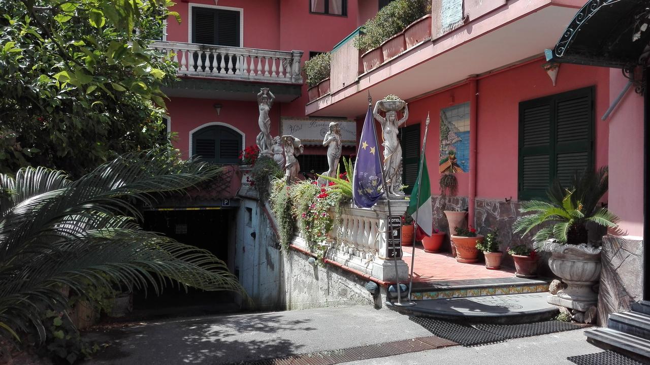 Hotel Sottovento Sant'Egidio del Monte Albino Екстериор снимка